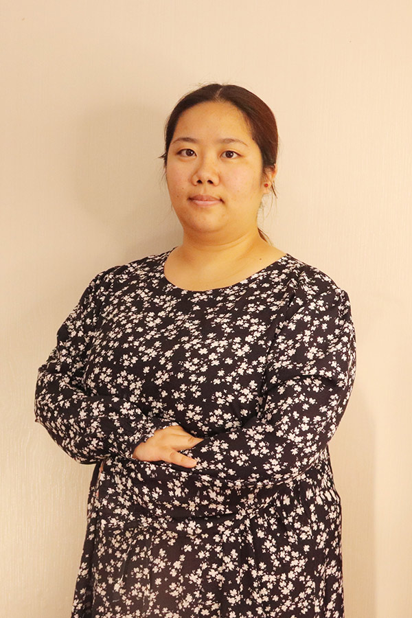 佛坪候洋  本科学历，优秀班主任