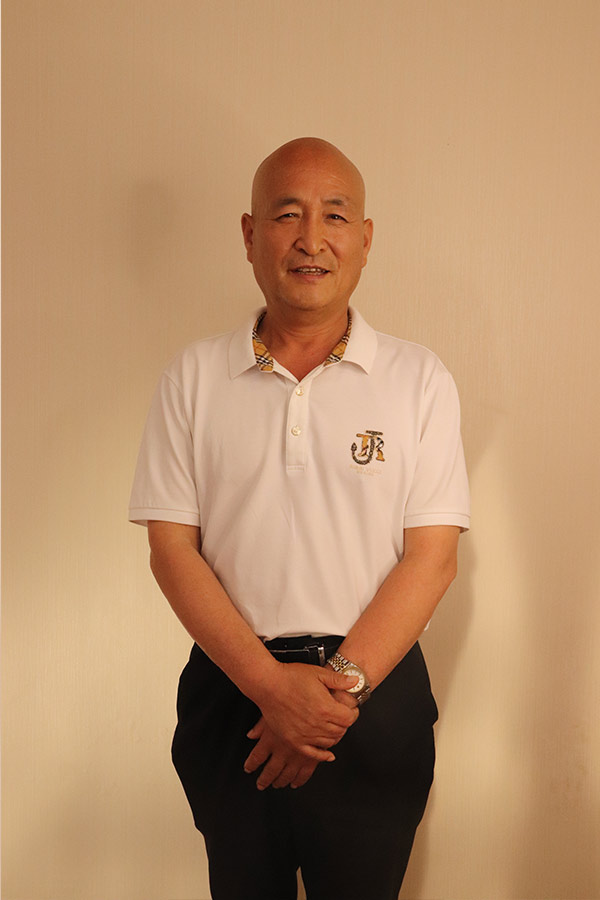 佛坪杨养民 本科学历，毕业于陕西师范大学